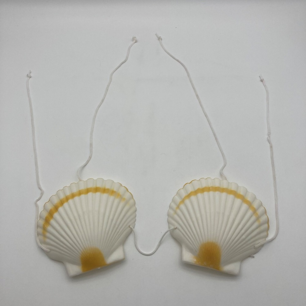Vintage Plastic Seashell Bra Top Hawaiian Luau Mermaid Costume Accessory